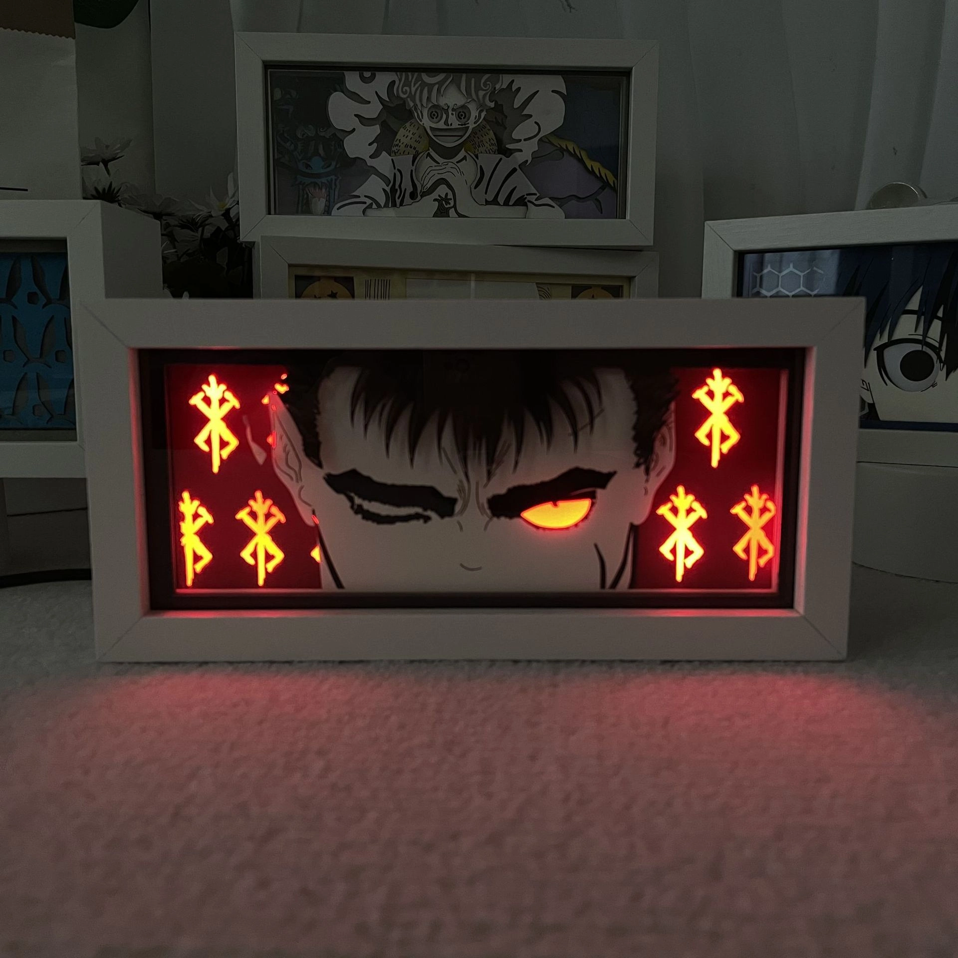 Светильник в коробке Берсерк — Гатс