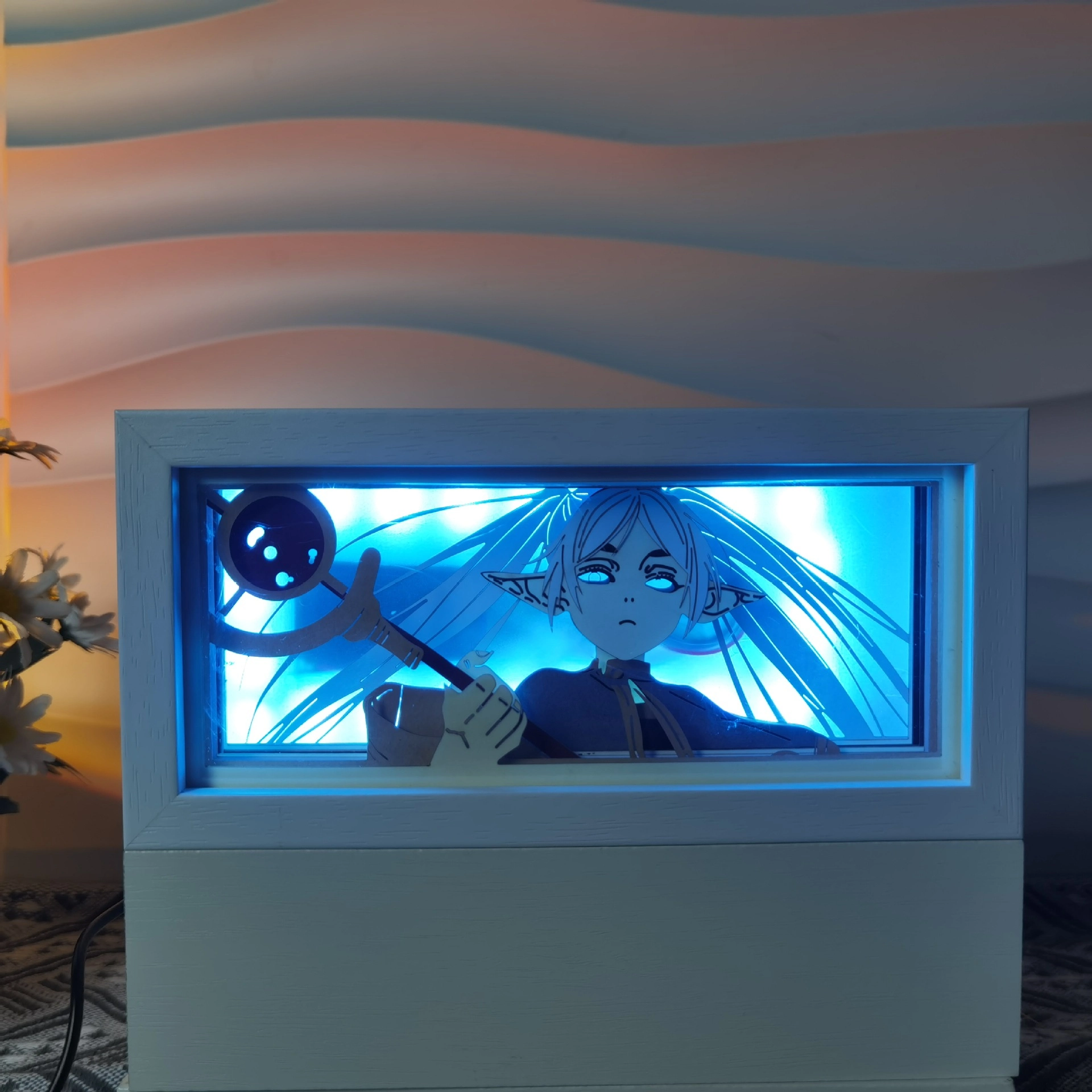 Светильник в коробке Провожающая в последний путь Фрирен — Фрирен