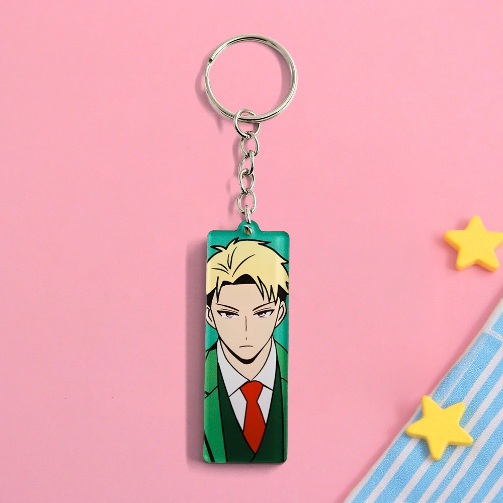 Брелок акриловый Семья шпиона — Лойд